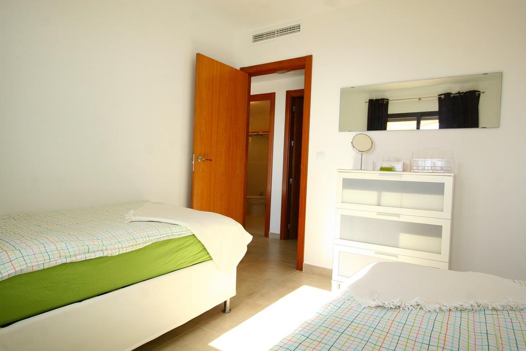 أغيلاس Villa Marina Cc2 الغرفة الصورة